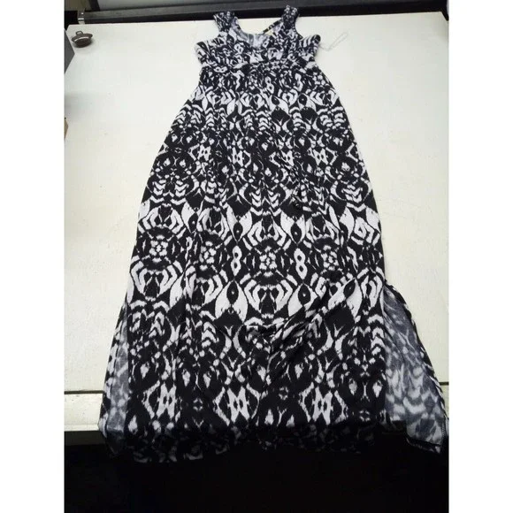 Faded Glory | Dresses | Faded Glory Womens Med Full Length Maxi Dress Tie  Waist Blackwhite Abstract | Poshmark